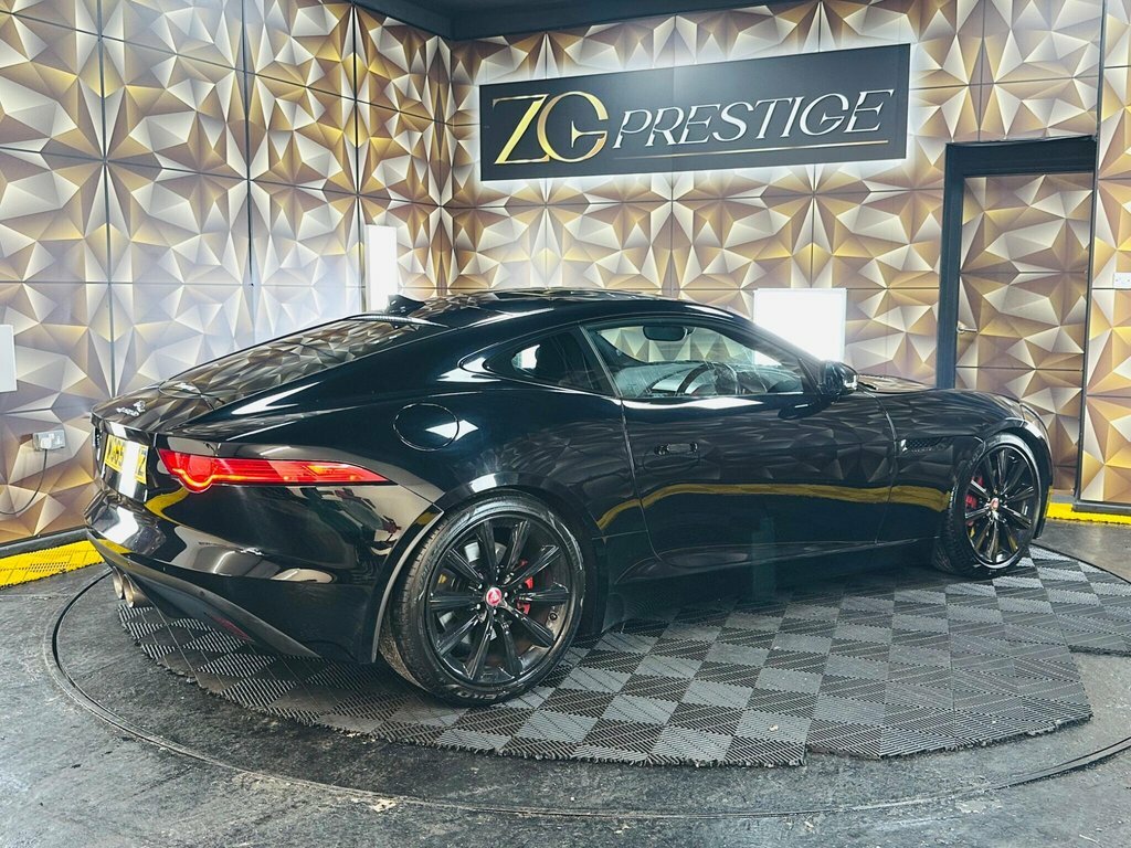 Jaguar F-Type V8 R Convertible Black #26