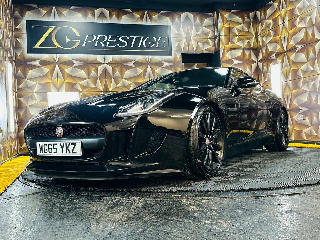 Jaguar F-Type V8 R Convertible Black #29