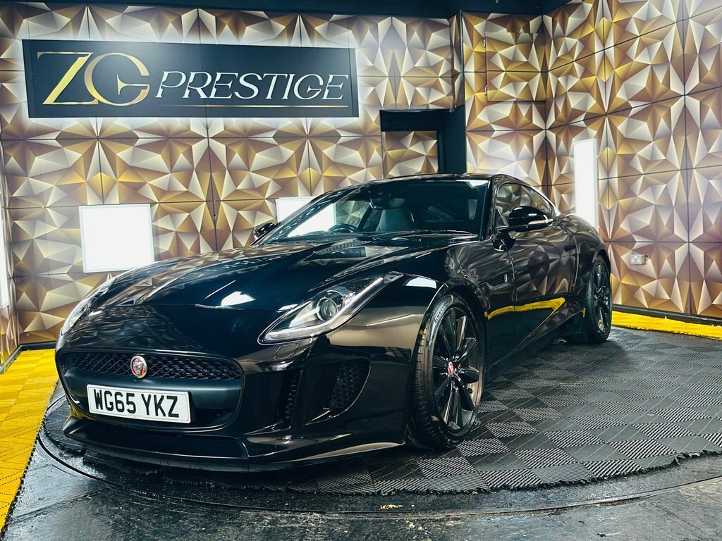 Jaguar F-Type V8 R Convertible Black #11