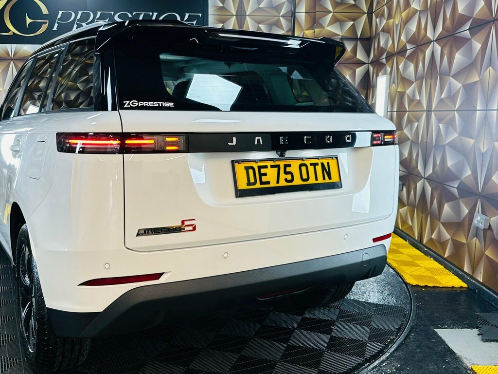JAECOO 5 5 155Kw Pure 61Kwh Estate Grey #25