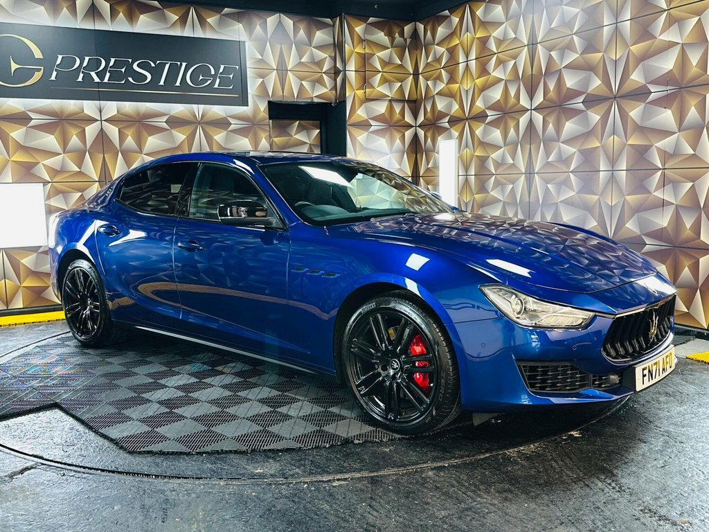 Maserati Ghibli Saloon Blue #16