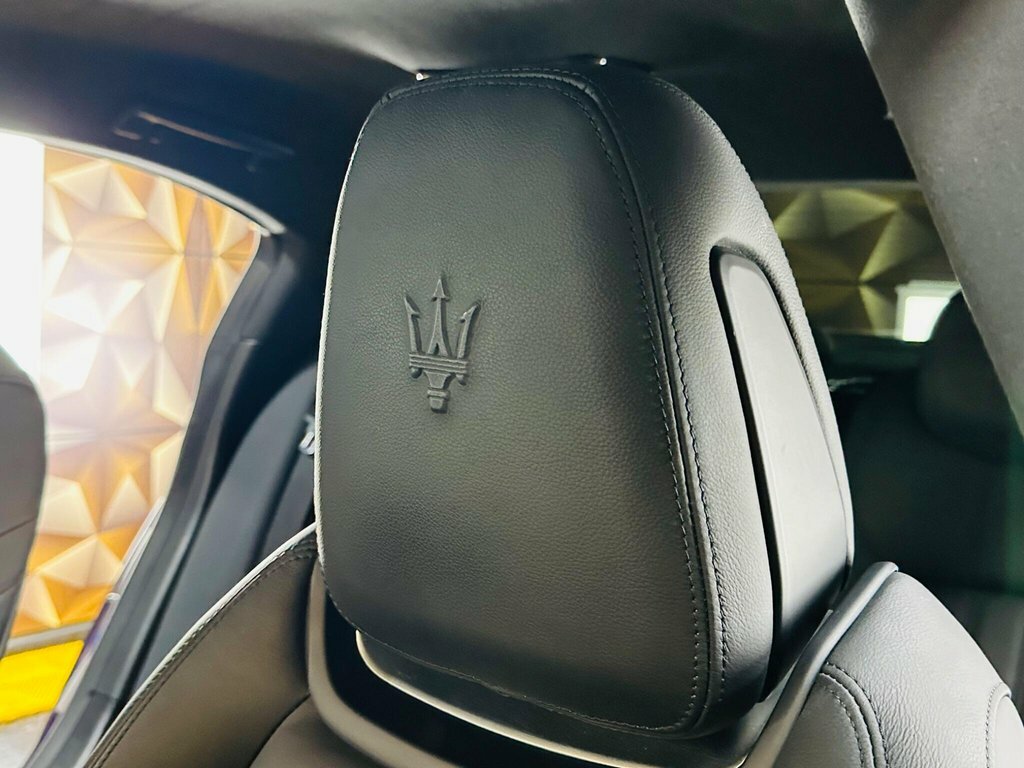 Maserati Ghibli Saloon Blue #24