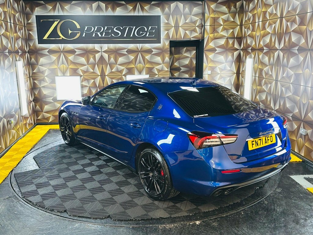 Maserati Ghibli Saloon Blue #32