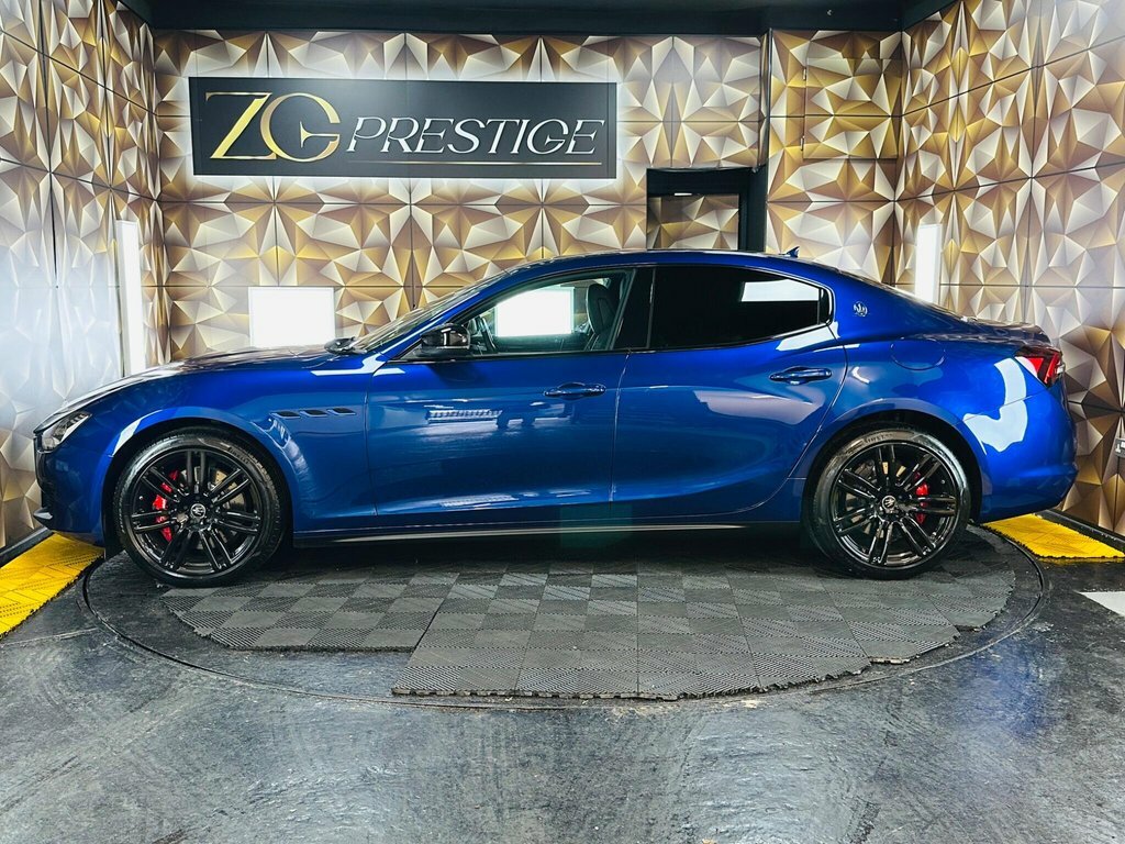 Maserati Ghibli Saloon Blue #9