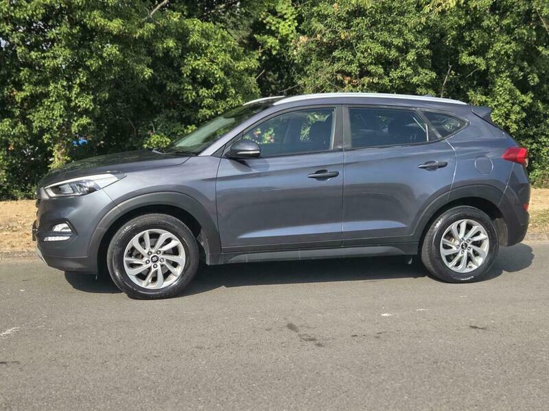 Hyundai Tucson 1.7 Crdi Blue Drive Se Nav Euro 6 Ss Grey #6