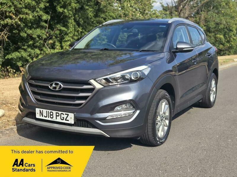 Hyundai Tucson 1.7 Crdi Blue Drive Se Nav Euro 6 Ss Grey #2