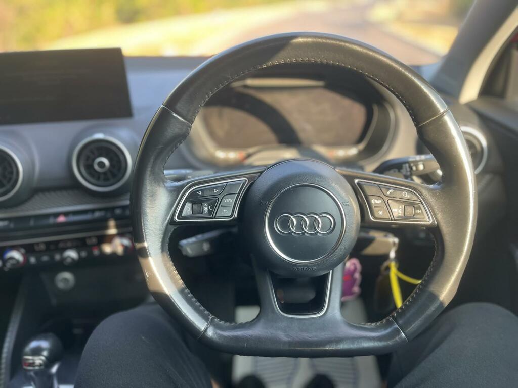 Audi Q2 1L Sport Silver #29