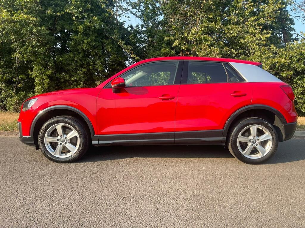 Audi Q2 1L Sport Silver #18