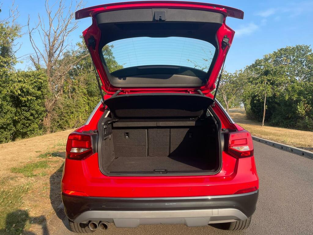Audi Q2 1L Sport Silver #22
