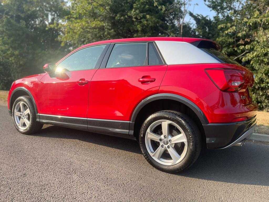 Audi Q2 1L Sport Silver #17