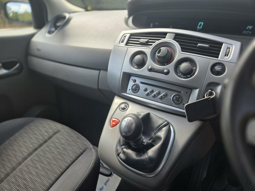 Renault Scenic Vvt Privilege Gold #30