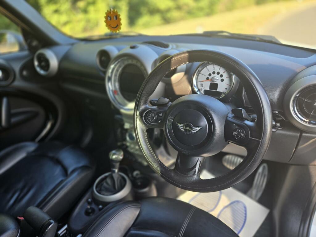 Mini Countryman Suv Red #24
