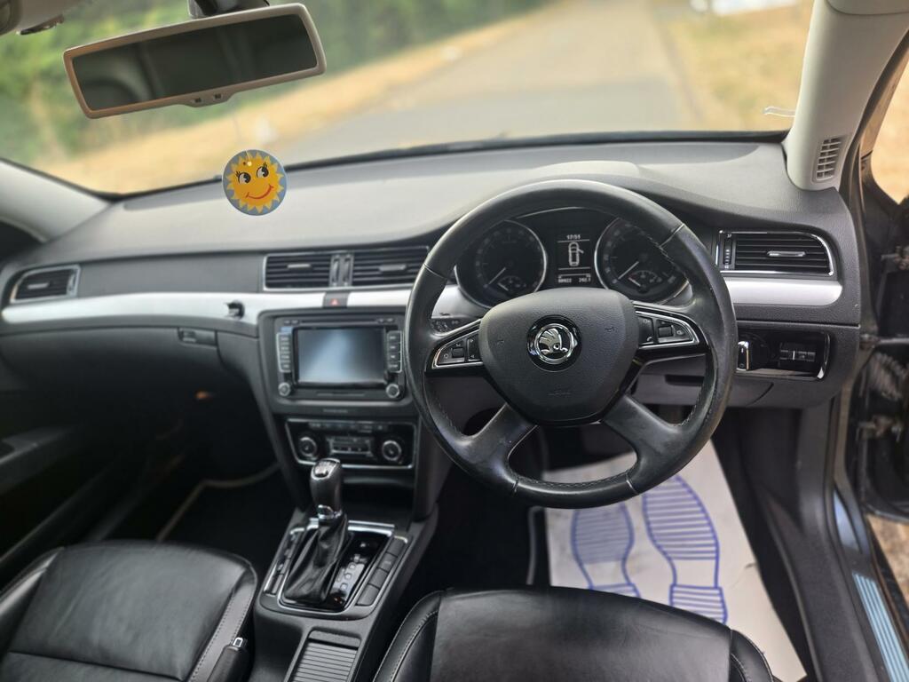Skoda Superb Laurin Klement Black #28