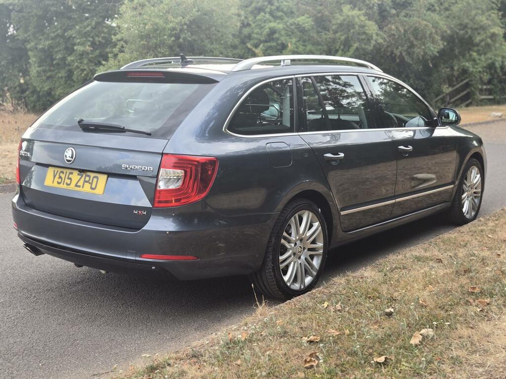 Skoda Superb Laurin Klement Black #13
