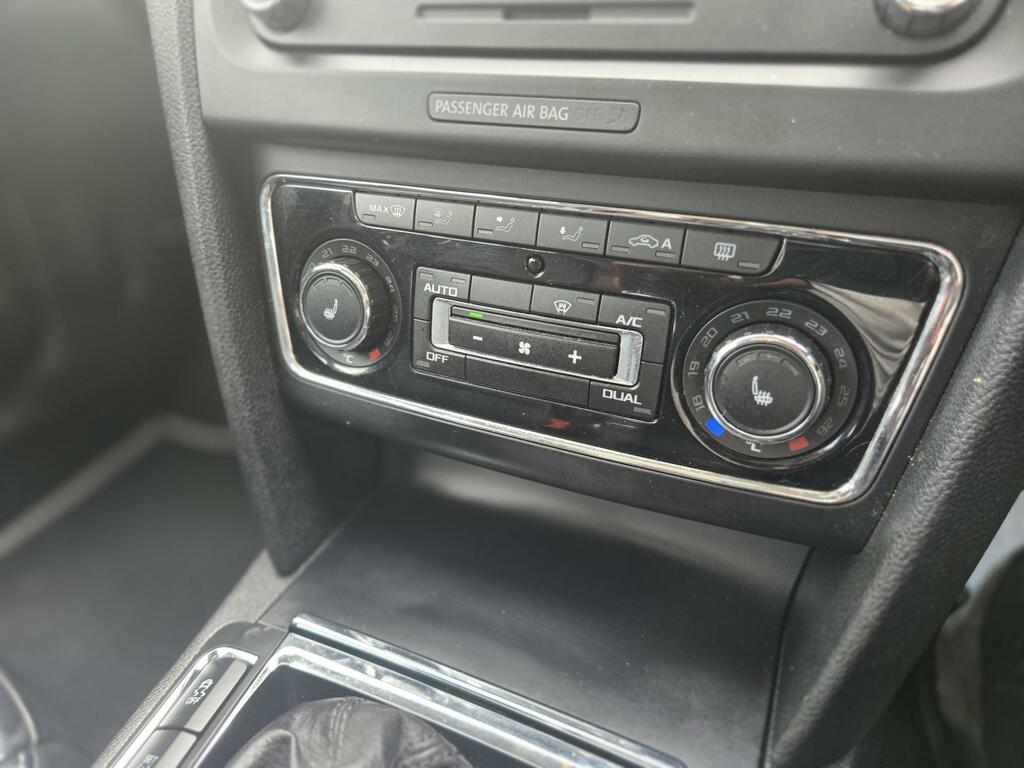 Skoda Superb Laurin Klement Black #37