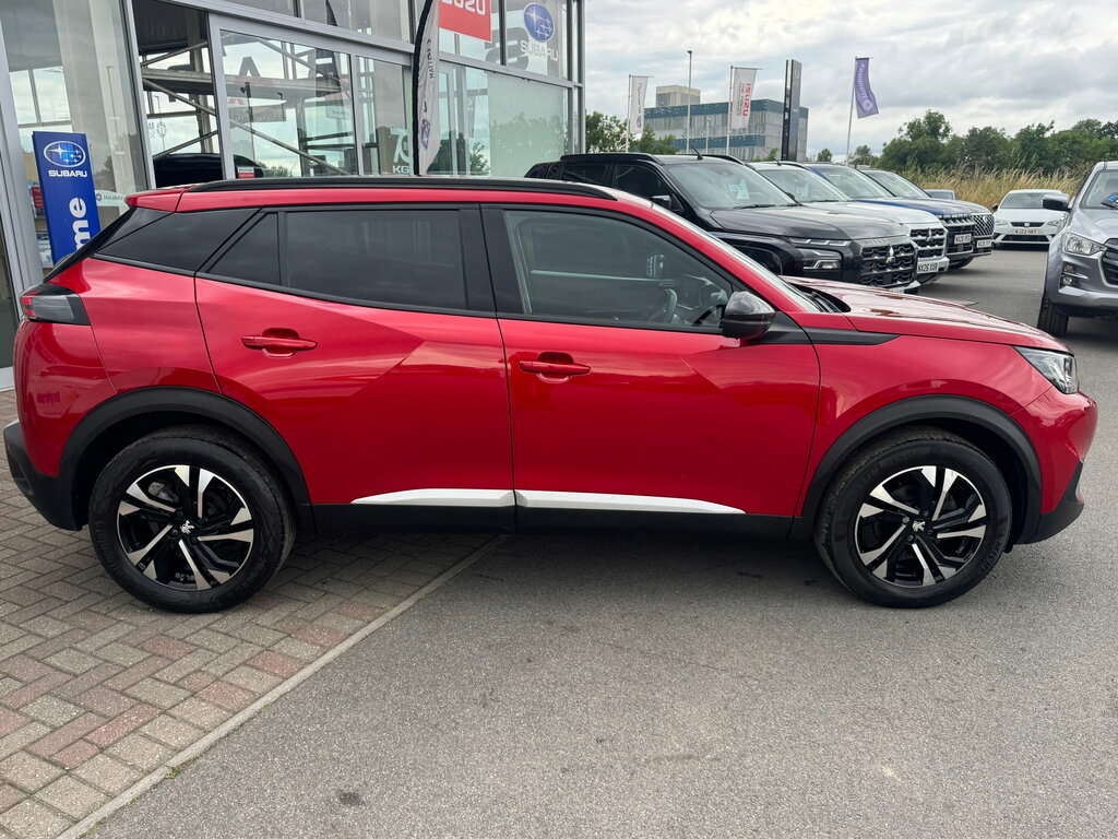 Peugeot 2008 1.2 Puretech Allure Premium Suv Manua SB72NVZ Red #2