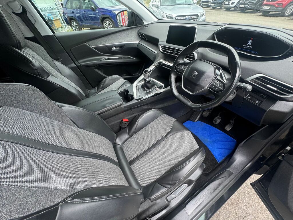 Peugeot 3008 1.6 Bluehdi Allure Suv Euro 6 S Black #2