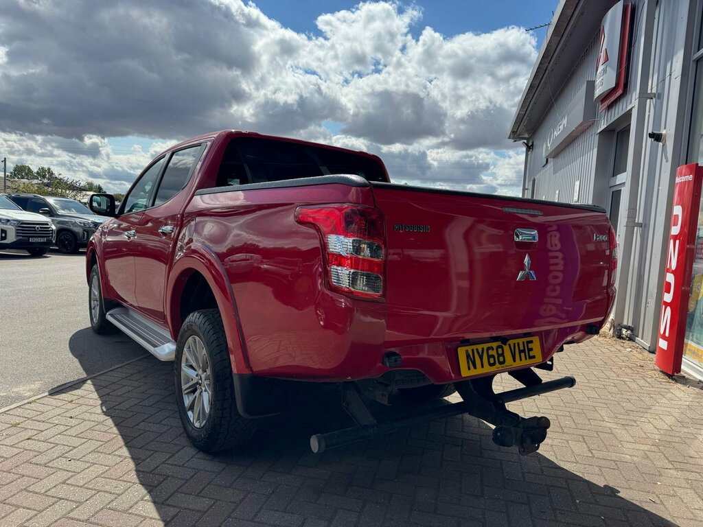 Mitsubishi L200 2.4 Di-d Dc Titan 4Wd Euro 6 Red #6