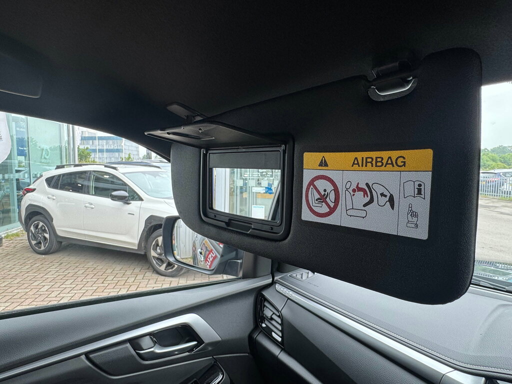 Isuzu D-Max V-cross Double Cab U2849 Ulez Red #37
