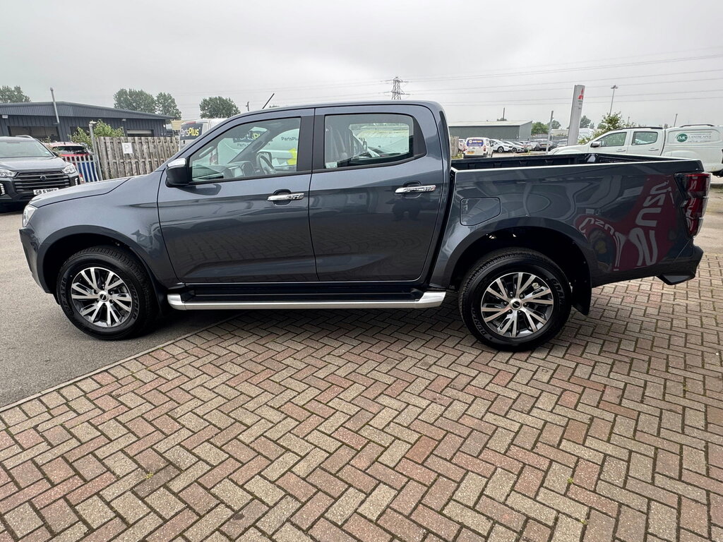 Isuzu D-Max 1.9 Td Dl40 Pickup Double Cab 4Wd NX75YKB Grey #3