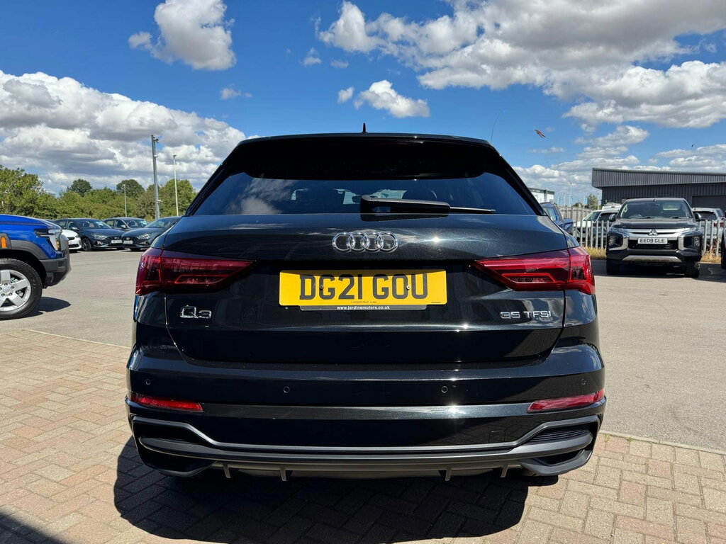 Audi Q3 1.5 Tfsi Cod 35 S Line Suv Euro DG21GOU Black #4