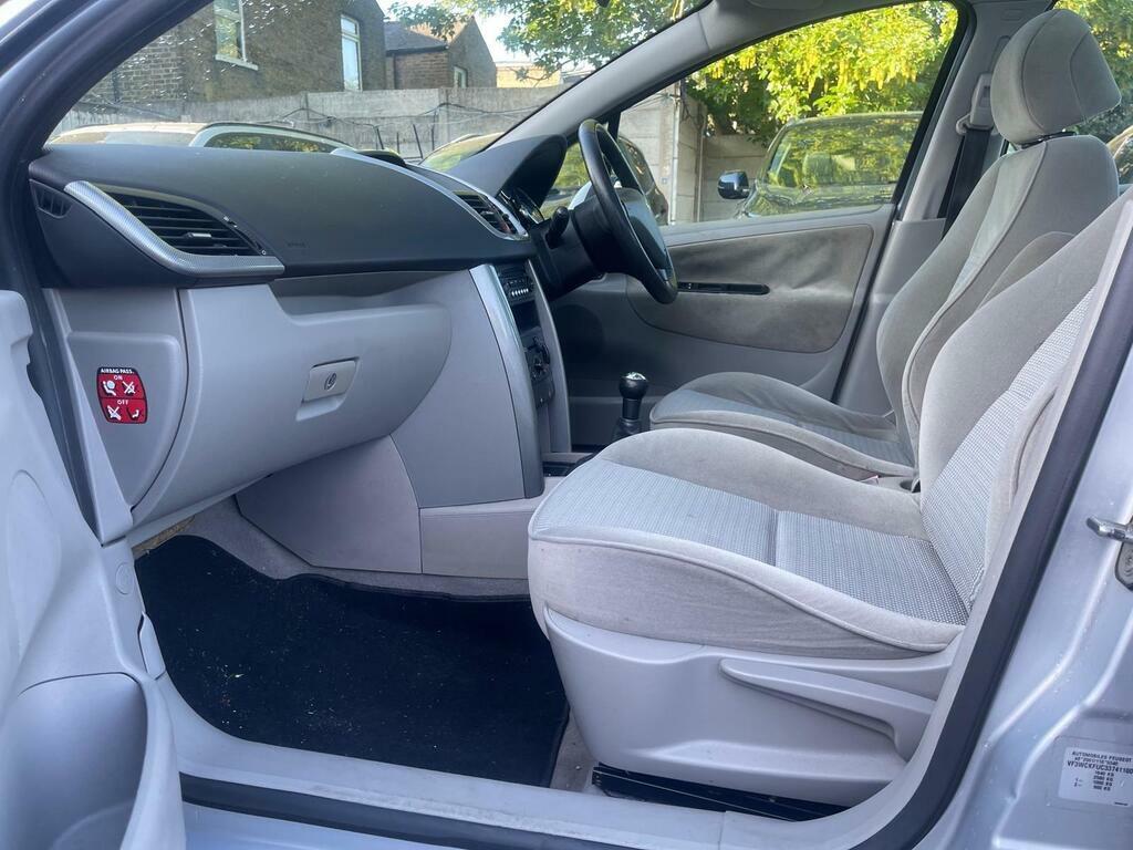 Peugeot 207 1.4 16V S Hatchback 152 Gkm, 9 Grey #16