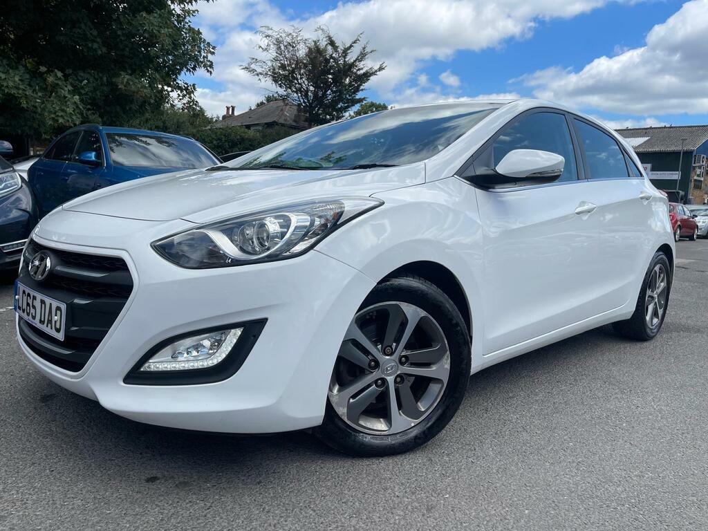 Hyundai I30 1.6 Se Nav Euro 6 White #4