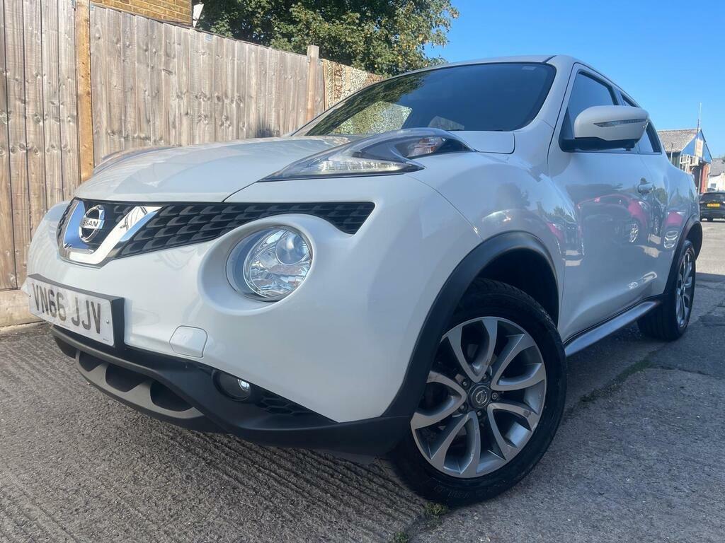 Nissan Juke 1.6 Tekna Xtron Euro 6 White