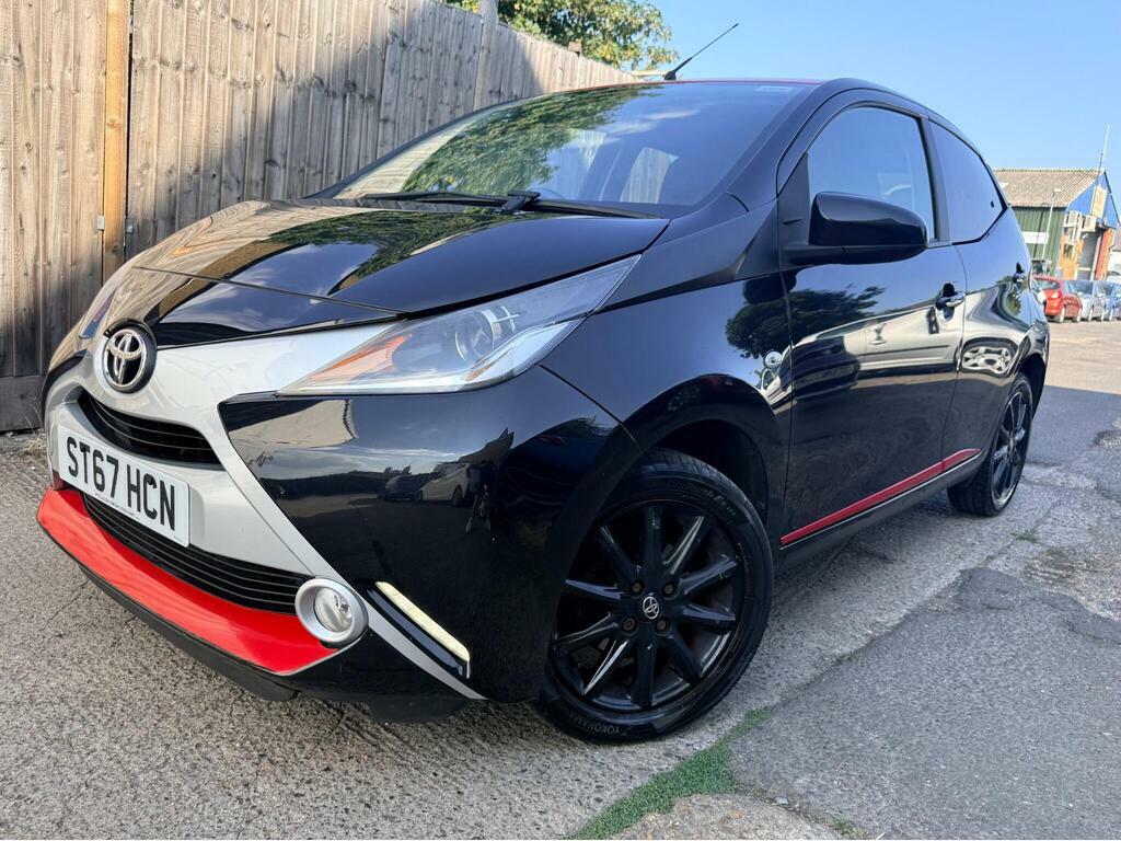 Toyota Aygo 1.0 Vvt-i X-press X-shift Euro 6 Black