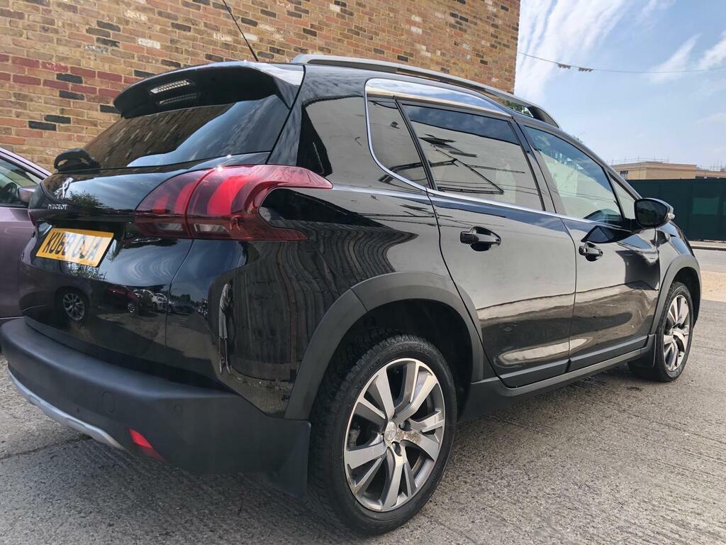 Peugeot 2008 1.2 Puretech Active Black #12