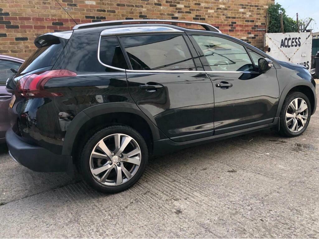 Peugeot 2008 1.2 Puretech Active Black #13