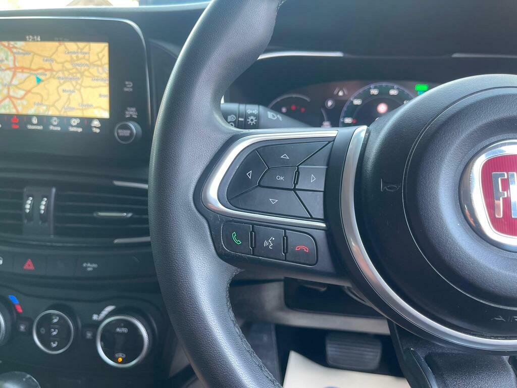 Fiat Tipo 1.0 Hatchback #25