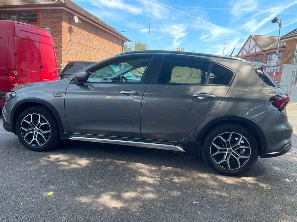 Fiat Tipo 1.0 Hatchback #9