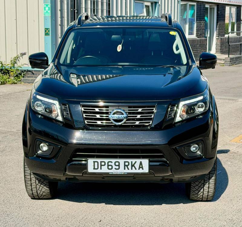 Nissan Navara Double Cab Pick Up N-guard 2.3Dci 190 Tt 4Wd DP69RKA Black #2