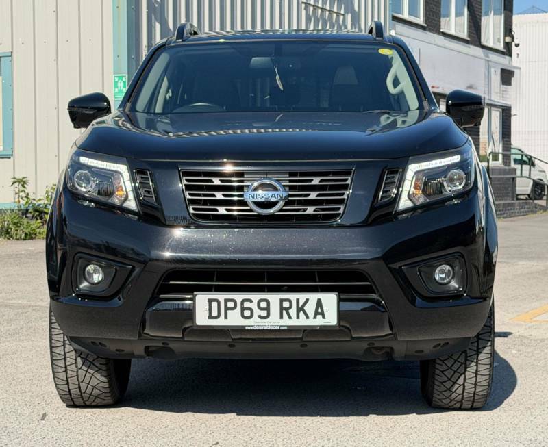Nissan Navara Double Cab Pick Up N-guard 2.3Dci 190 Tt 4Wd DP69RKA Black #4