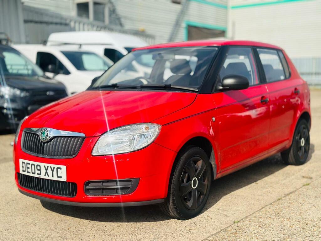 Skoda Fabia Hatchback 1.2 Htp 12V 1 200909 Red #2