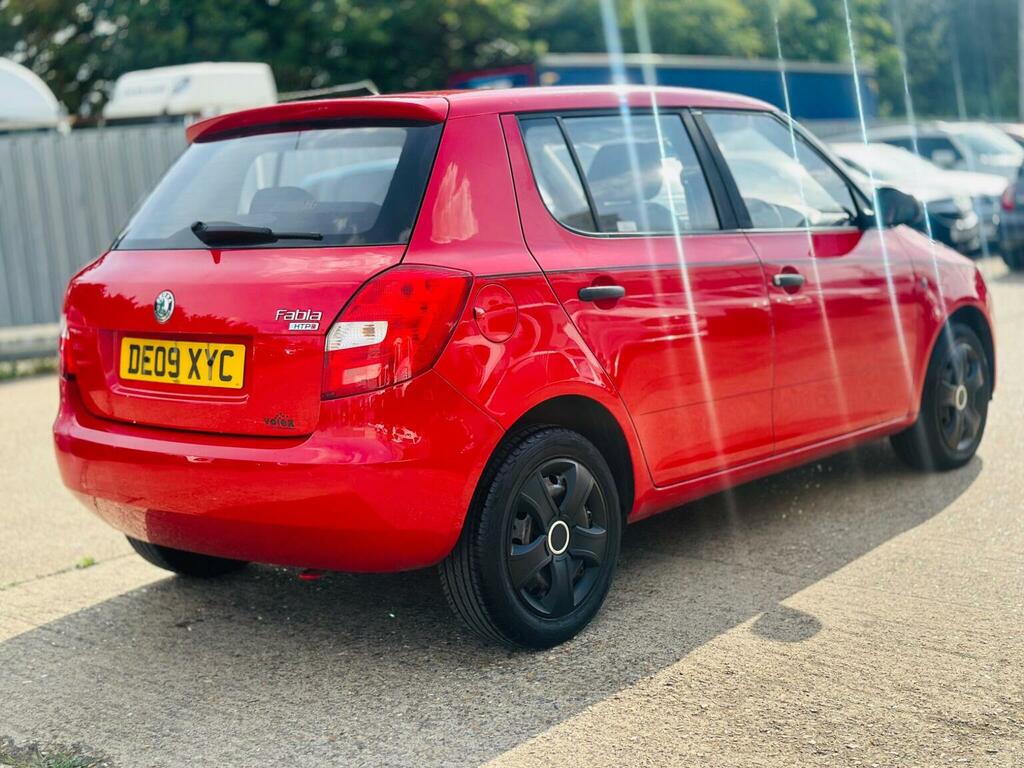 Skoda Fabia Hatchback 1.2 Htp 12V 1 200909 Red #4