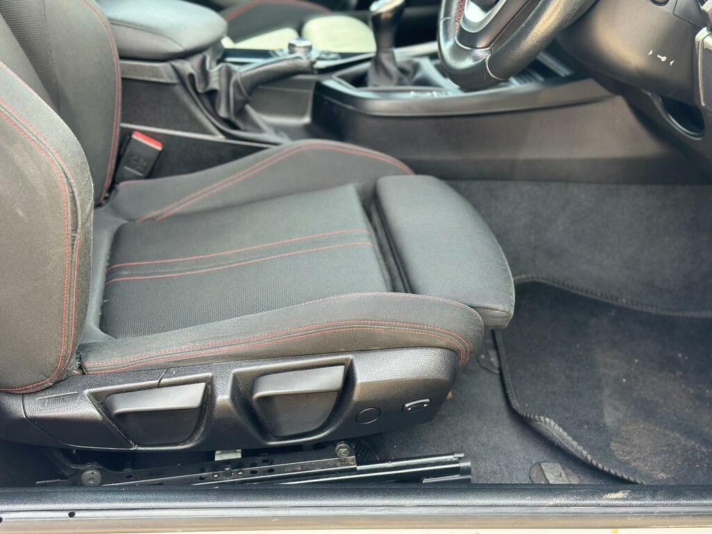 BMW 1 Series 118I Sport 5-Door White #19