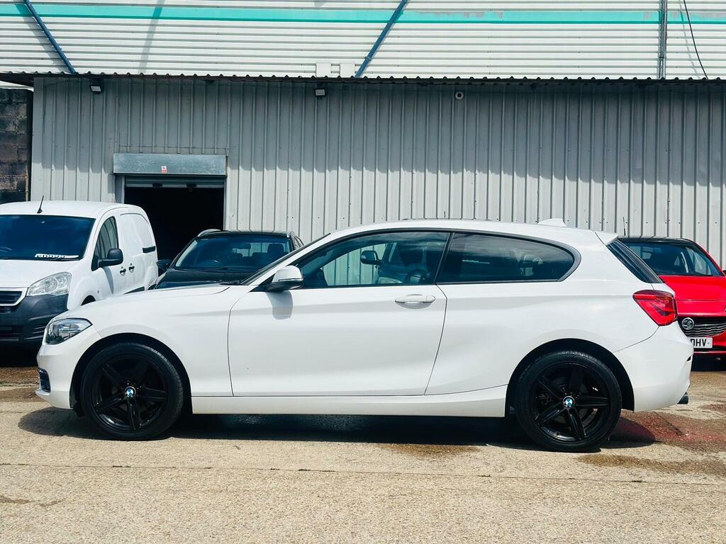 BMW 1 Series 118I Sport 5-Door White #16