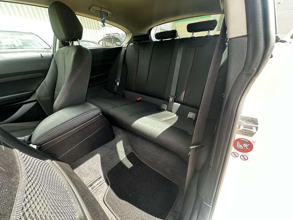 BMW 1 Series 118I Sport 5-Door White #32