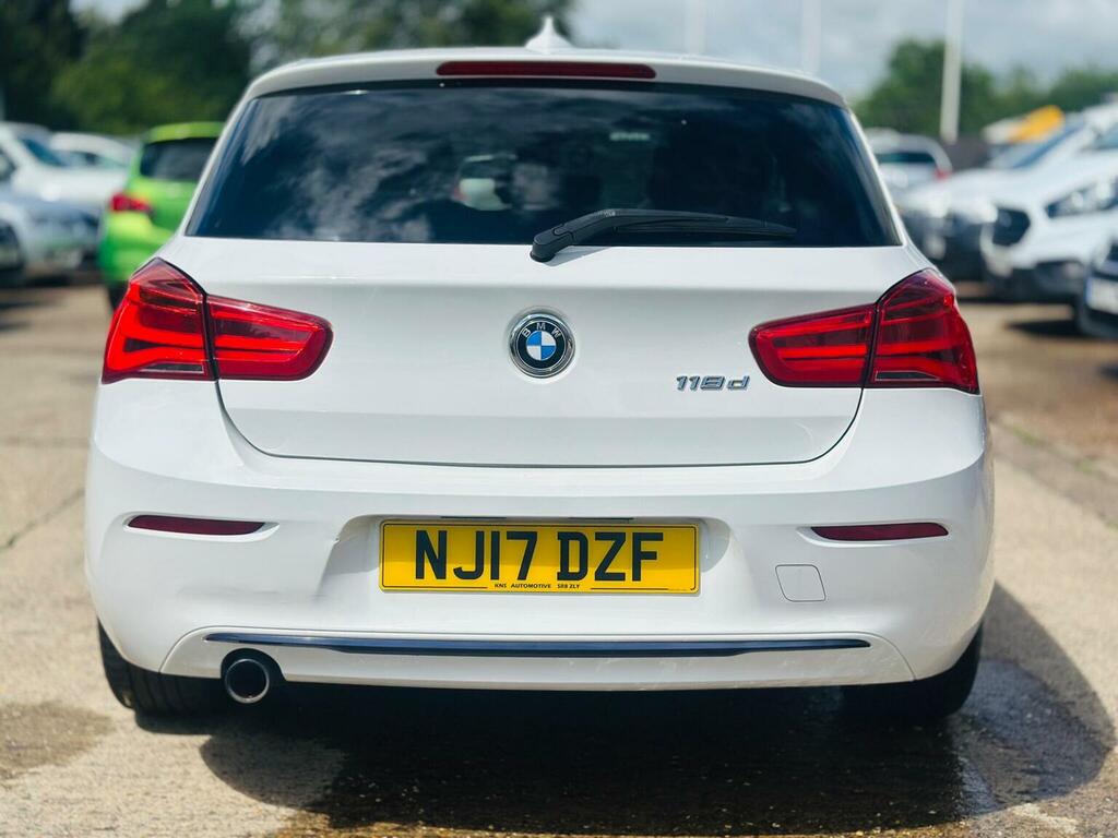 BMW 1 Series 118I Sport 5-Door White #14