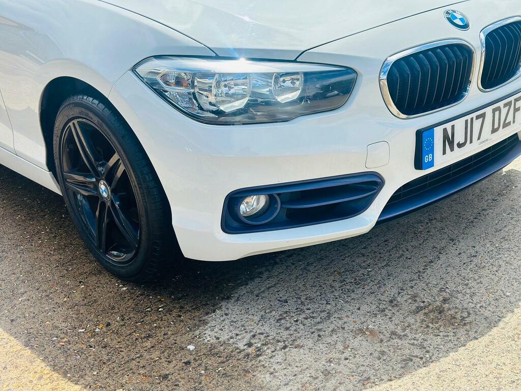 BMW 1 Series 118I Sport 5-Door White #9