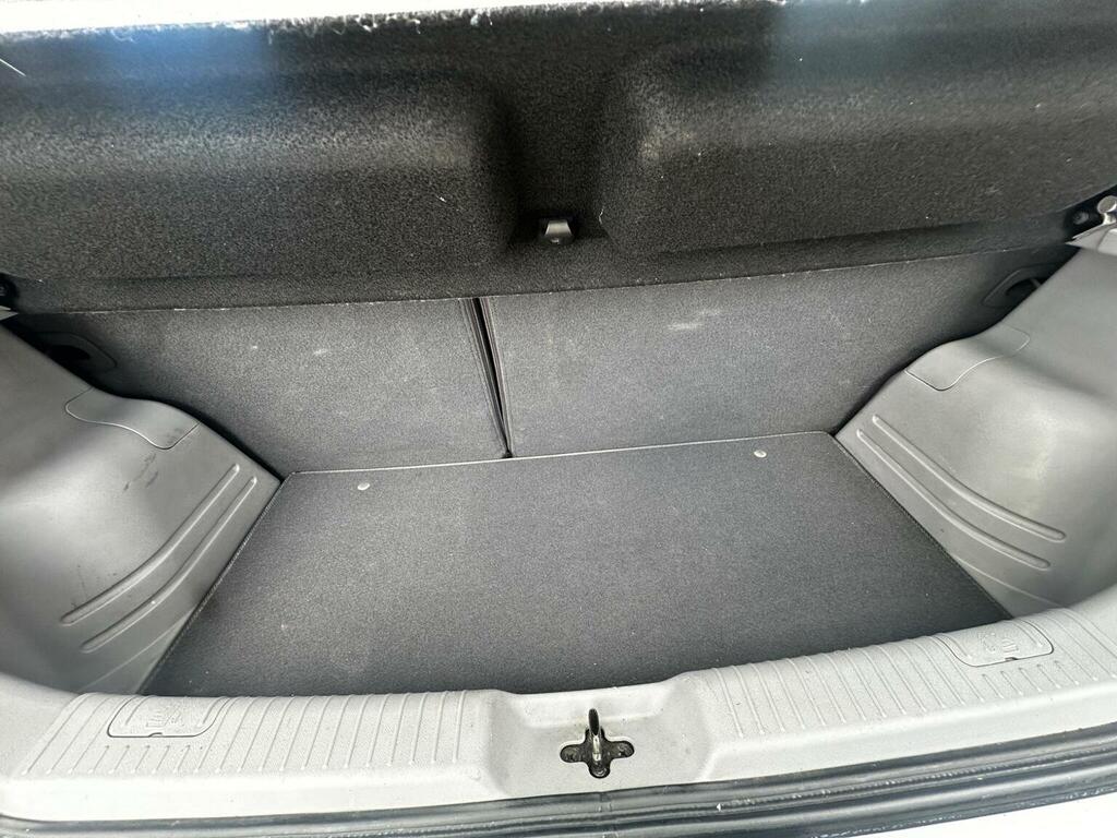 Kia Picanto Hatchback Silver #7