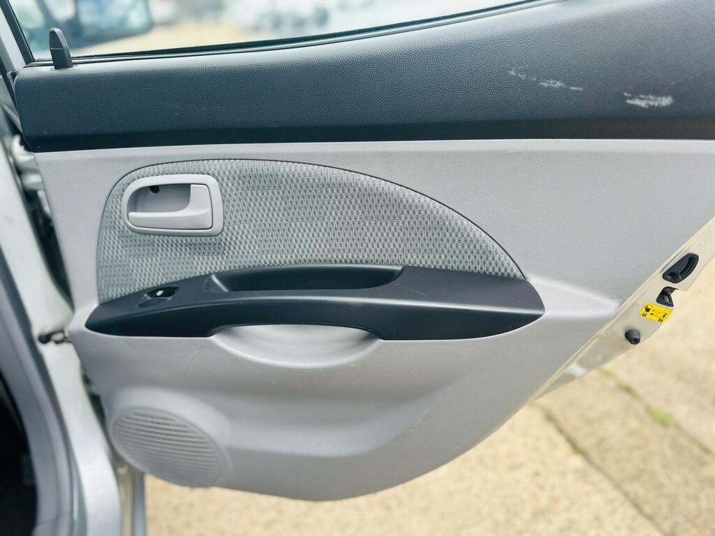 Kia Picanto Hatchback Silver #21