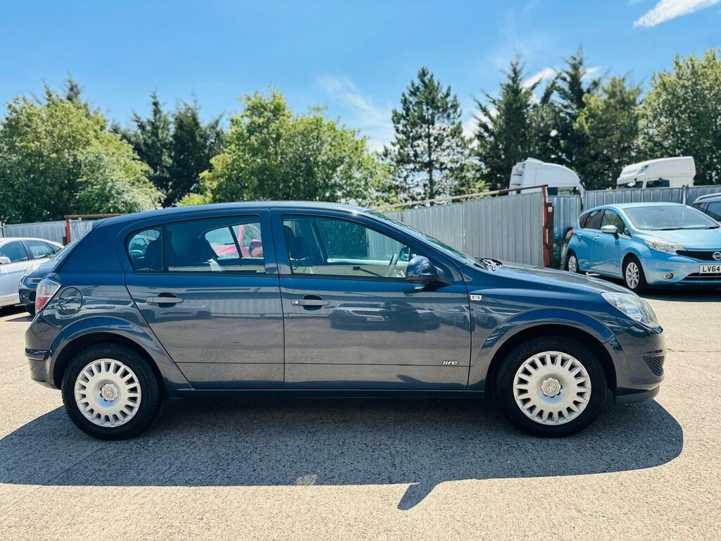 Vauxhall Astra 1.6 Design Blue #17