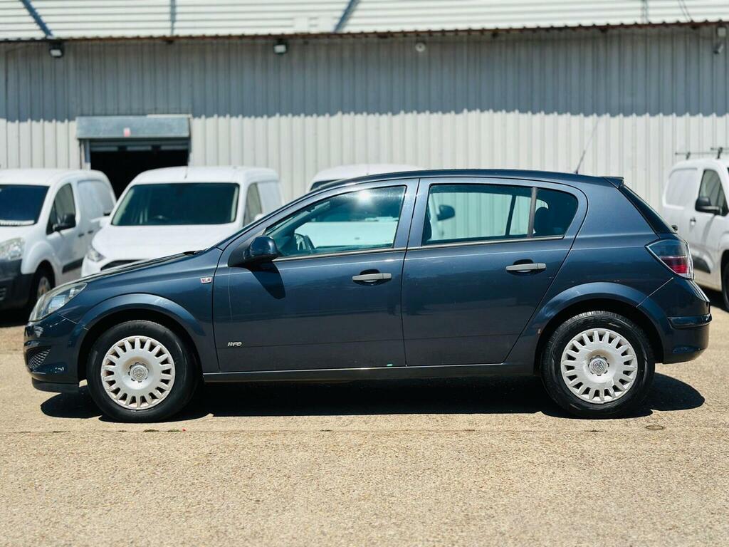 Vauxhall Astra 1.6 Design Blue #16