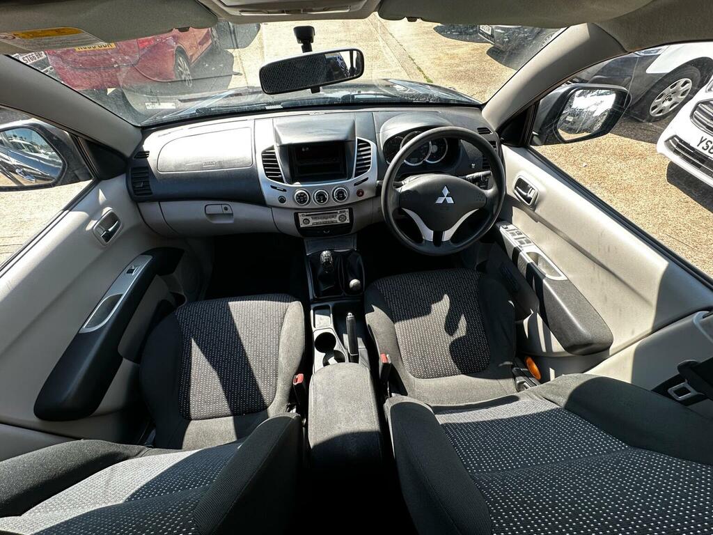 Mitsubishi L200 Pickup 2.5 Di-d Trojan 4Wd Euro 5 201262  #6