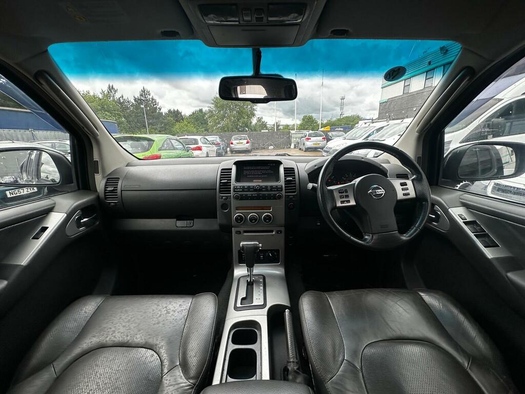 Nissan Navara Grey #31