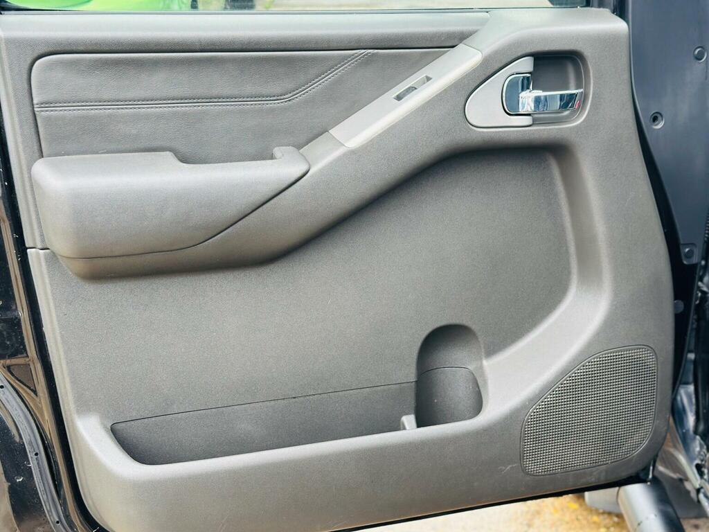 Nissan Navara Grey #47