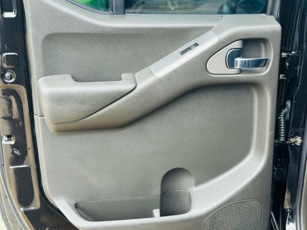 Nissan Navara Grey #44